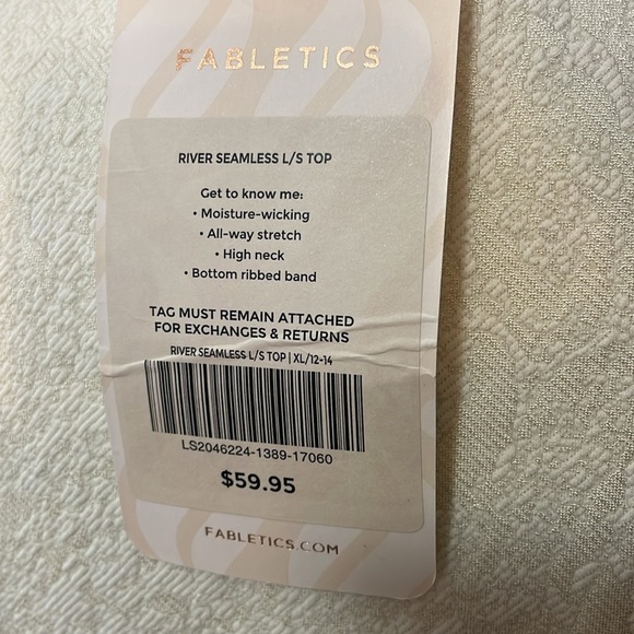 Fabletics River Seamless NWT Women’s XL Yellow Textured Cropped Long Sleeve Top - Picture 6 of 8